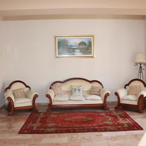 Domus Pina Pensión